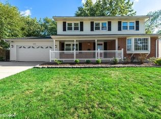 4135 Hudson Dr, Hoffman Estates, IL 60192