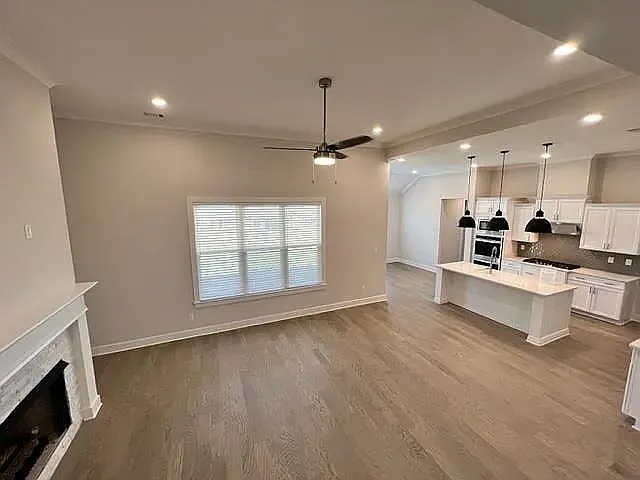 490 Mount Ivy Dr — Photo 5