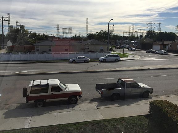 3rd image of 3313 Artesia Blvd APT 12