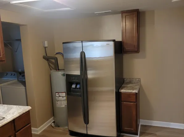 326 Rhew St, Fayetteville, NC 28303