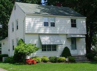 363 Longfellow St, Elyria, OH 44035