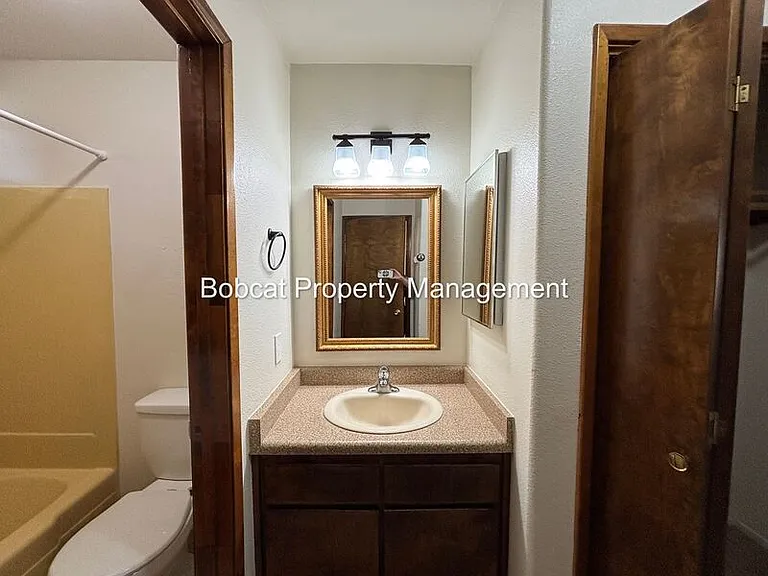 1516 South Ct #E — Photo 17