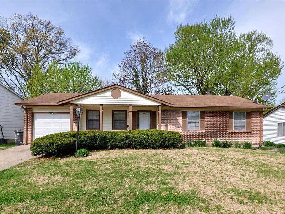 1st image of 2275 Briarcrest Dr