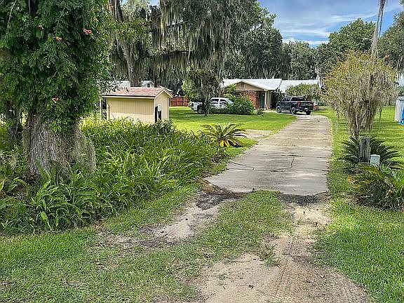 5th image of 21322 NW 117th Ave
