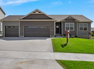 Warren Plan, Stoney Point, Cedar Rapids, IA 52404