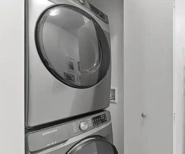 51 E Liberty St #517 — Photo 9
