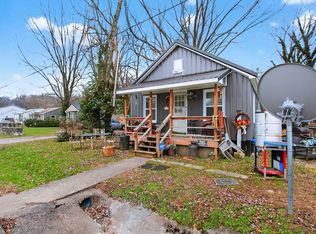 708 E 3rd St, Russellville, KY 42276