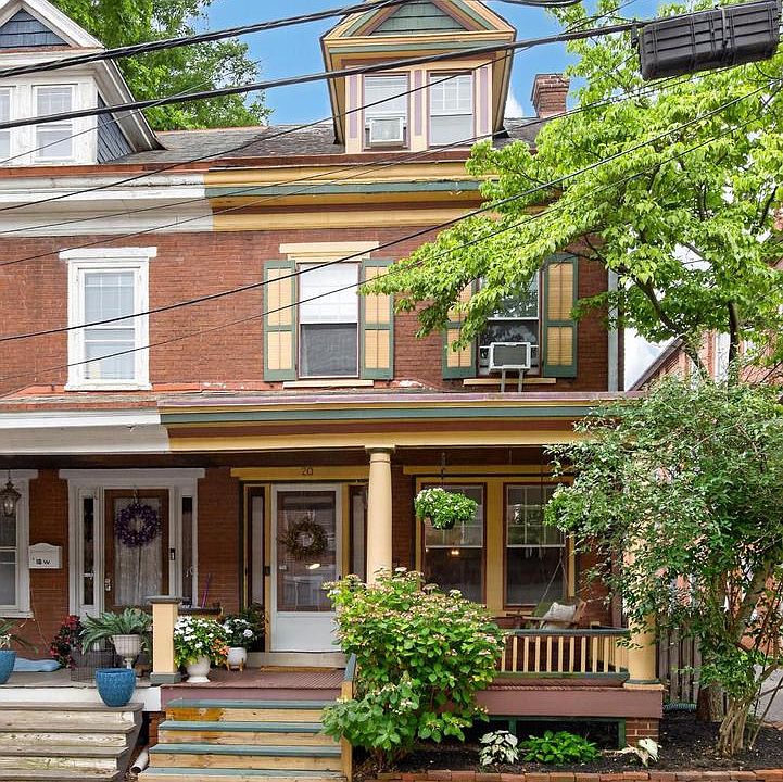 1st image of 20 W Barnard St