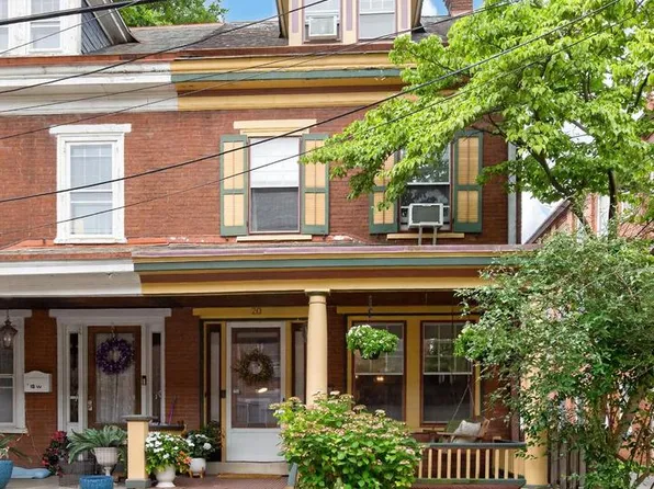 20 W Barnard St, West Chester, PA 19382