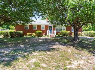 1802 Flintshire Rd, Fayetteville, NC 28304
