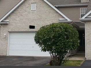 25641 S Bridle Path, Channahon, IL 60410