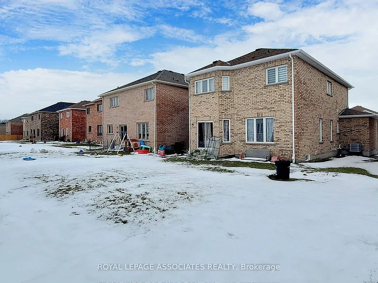 29 Jardine St — Photo 40