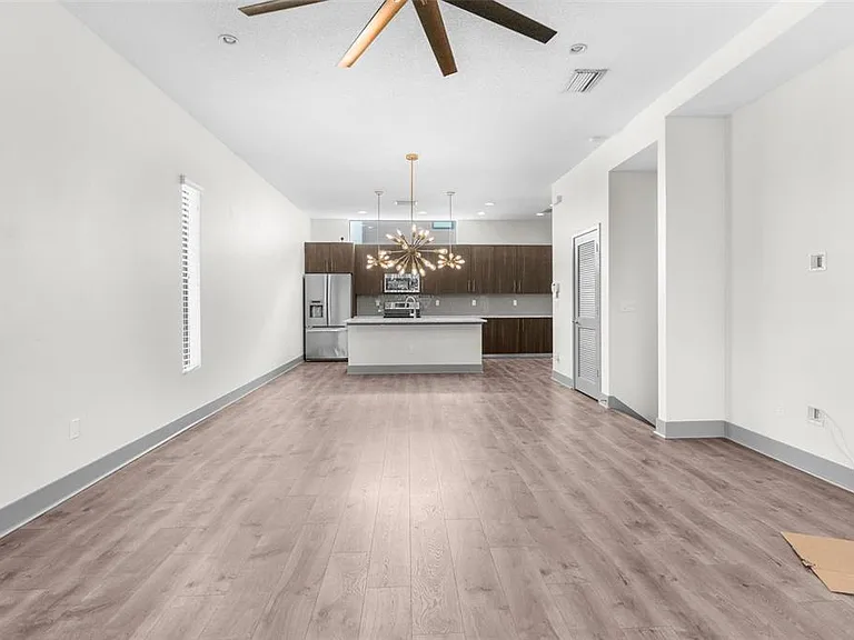 4810 W McElroy Ave #1 — Photo 8