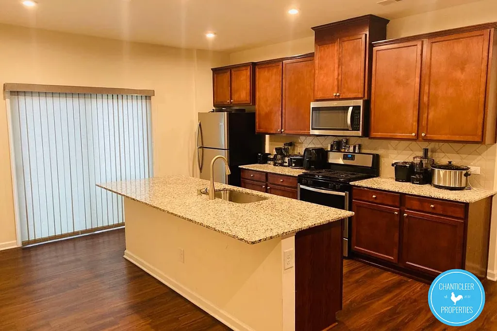 315 King Closer Drive - 1 — Photo 1