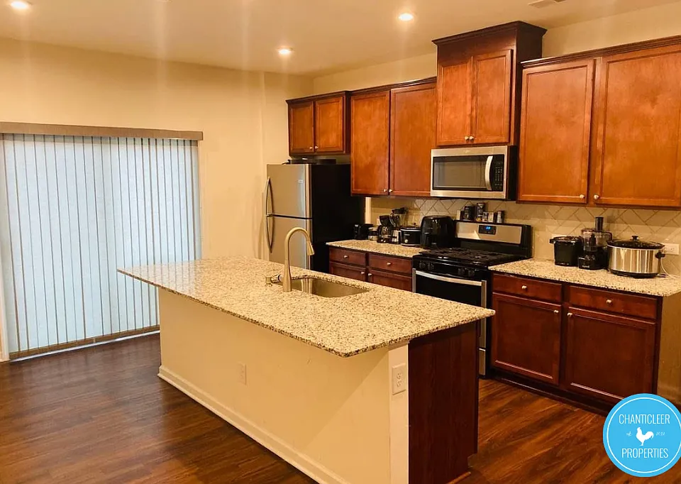 315 King Closer Dr #1