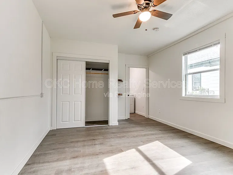 1812 W Noble Ave — Photo 20