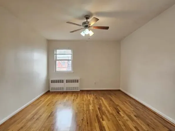 41-04 20th Road image 16 of 17