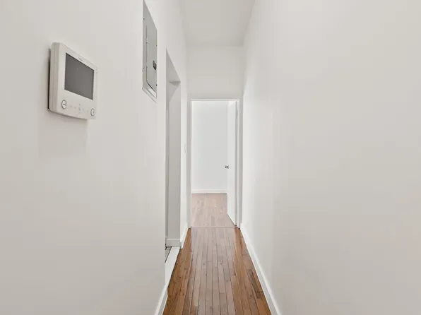 2308 Morris Avenue image 9 of 20