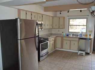 54 Westgate Rd APT 8, Plainfield, NH 03781