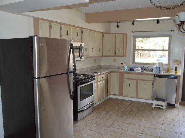 54 Westgate Rd APT 8