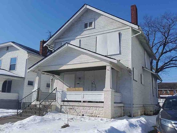 3rd image of 479 Hilltonia Ave