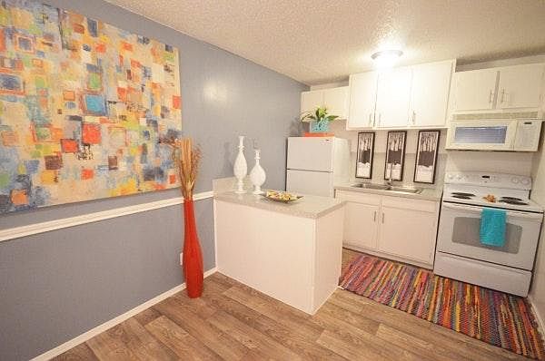 1st image of 1300 Parker Ln APT 210