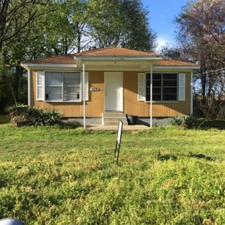 1st image of 3832 Holman