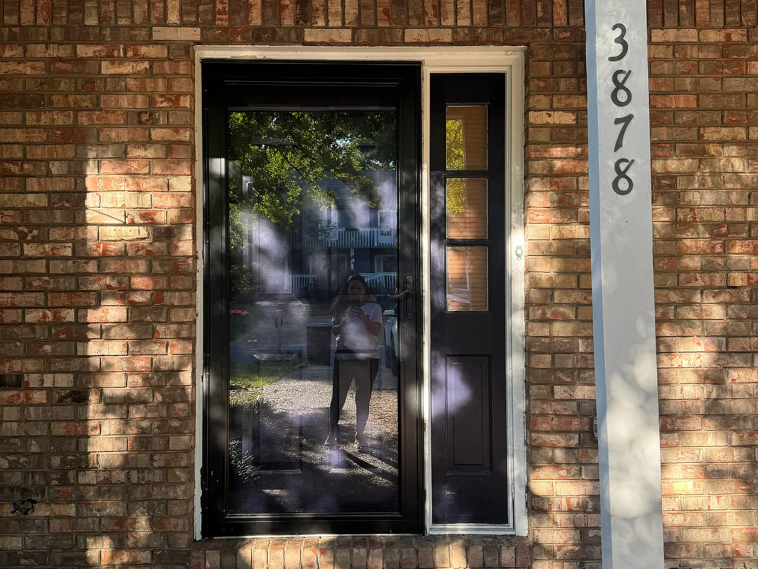 2 bed, 1.5 bath, 1517 sqft, $1,950 — Photo 2