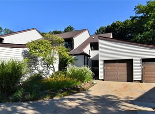 3430 Mayfield Rd, Cleveland, OH 44118