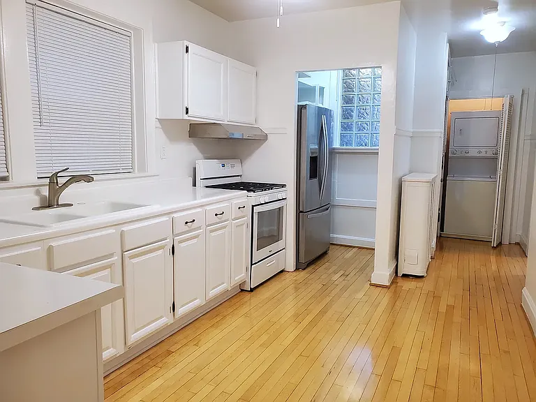 2305 W Arthur Ave #2 — Photo 7