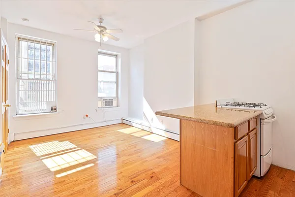 Rented by NMRE | media 8