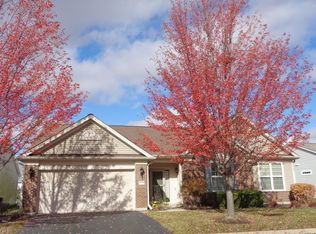 2522 Edgewater Dr, Elgin, IL 60124