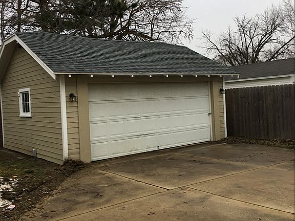 Large 2 Stall Gararge