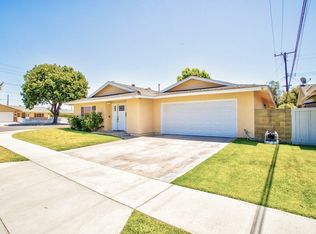 16042 Craig Ln, Huntington Beach, CA 92647