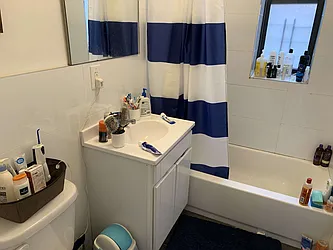 Rented by Tapiro Realty