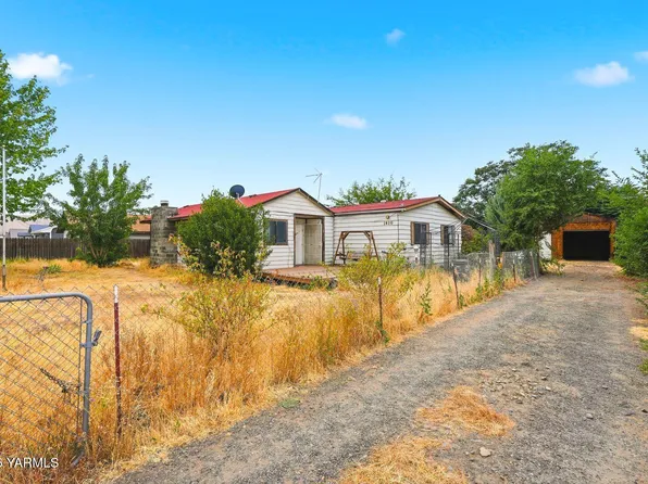 1610 Voelker Ave, Yakima, WA 98902