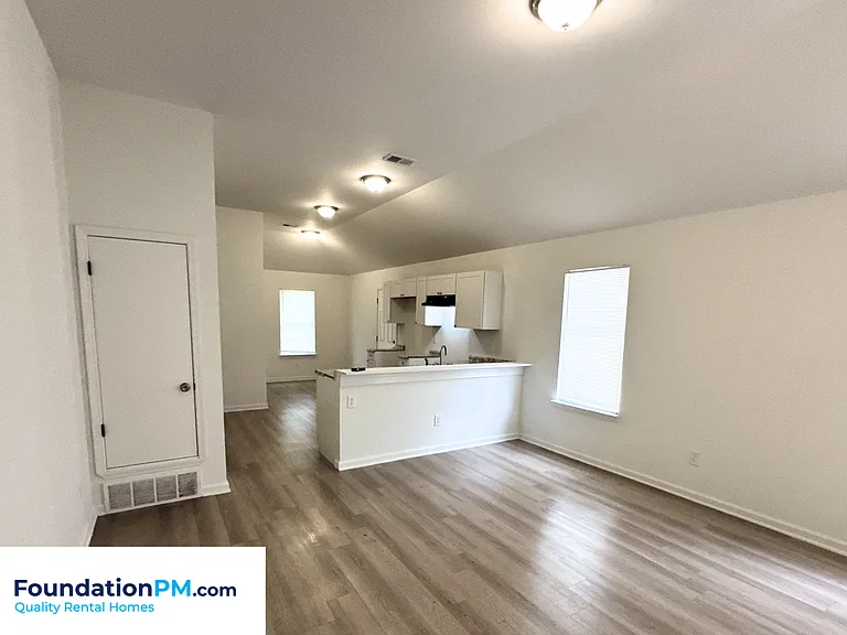 3376 Bestway Dr — Photo 7