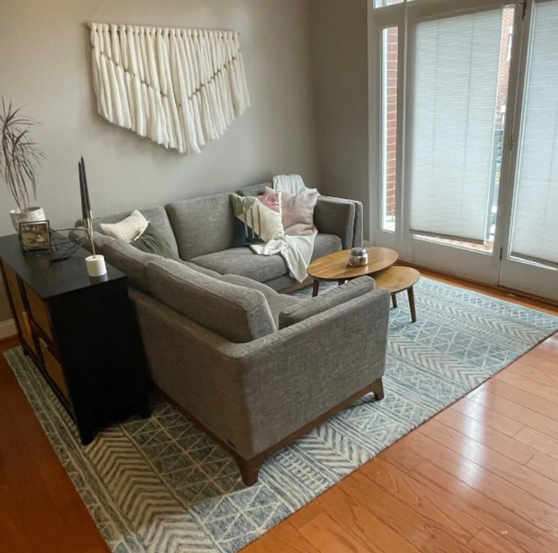 2 bed/2 bath condo in Uptown, Charlotte, First Ward neighborhood — Photo 2
