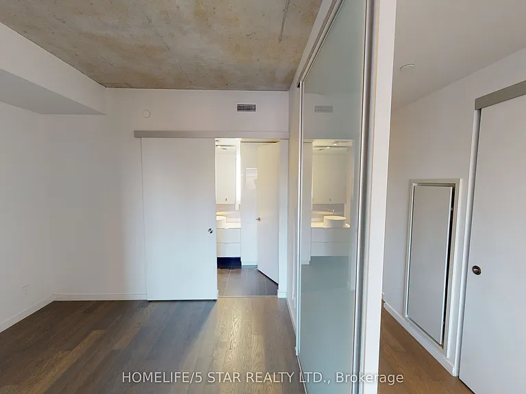 383 Sorauren Ave #310 — Photo 16