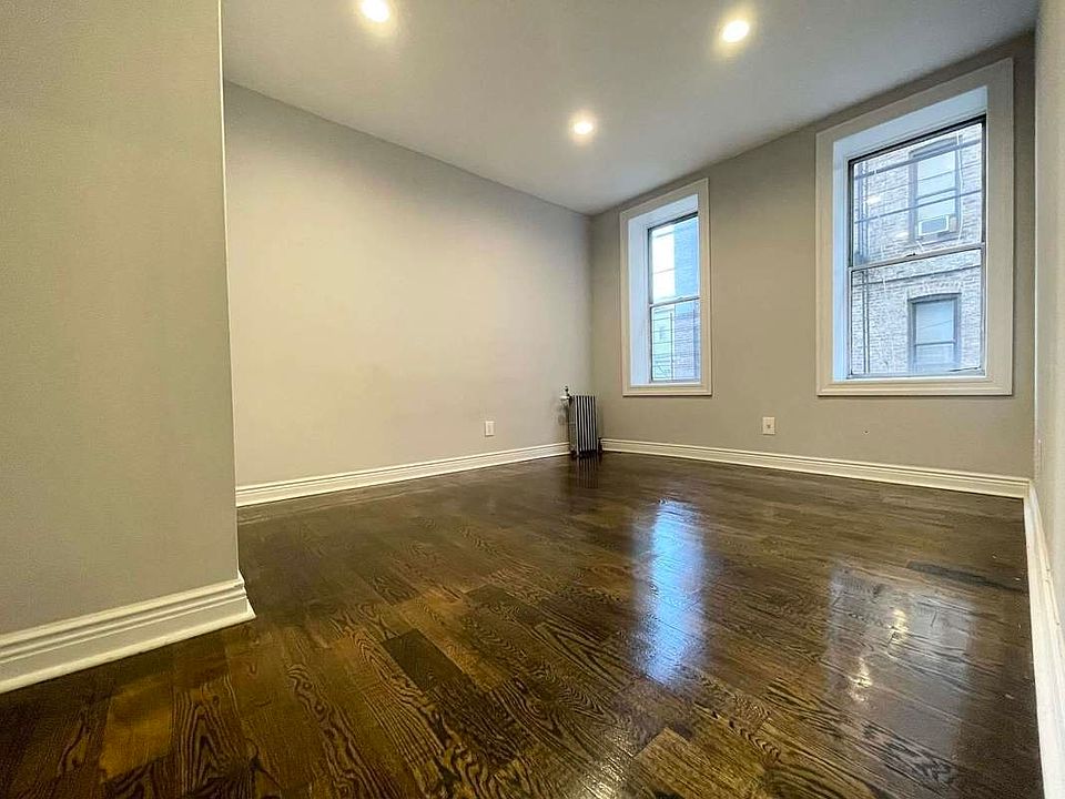 2nd image of 3841 18th Ave #Number1e