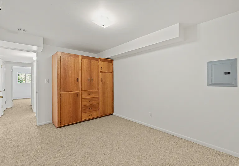 5044 Sand Point Way NE — Photo 13