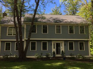 6 Tuckers Trl, Stratham, NH 03885