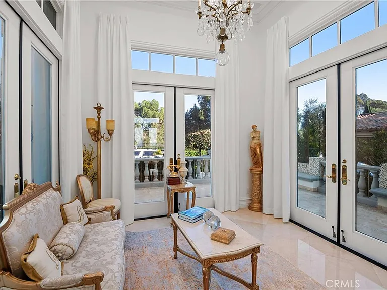 7 Vista Luci — Photo 10
