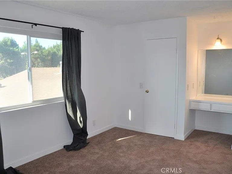 1189 W Sierra Madre Ave — Photo 13