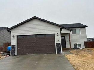 6543 Abelia St, Rapid City, SD 57703