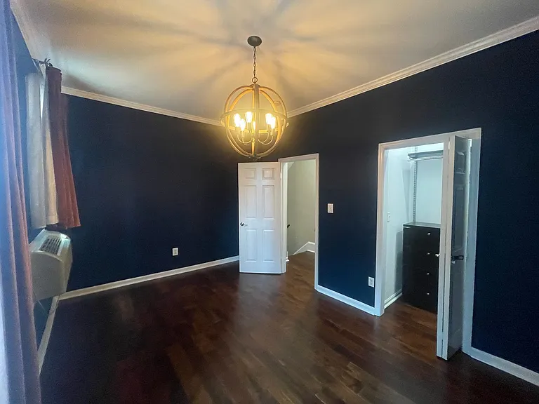 1815 18th St NW #302 — Photo 18