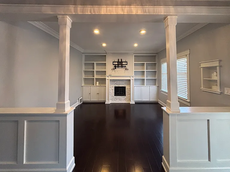235 SE Lechner St — Photo 9