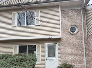 405 Colony Ct, Bolingbrook, IL 60440