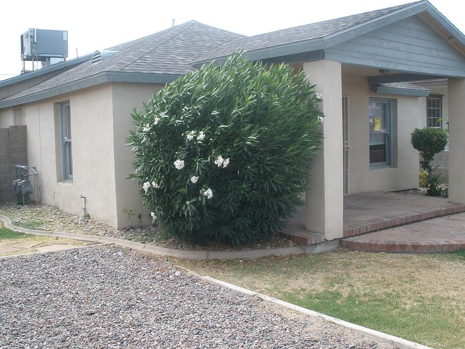 1st image of 2320 N Dayton St #2