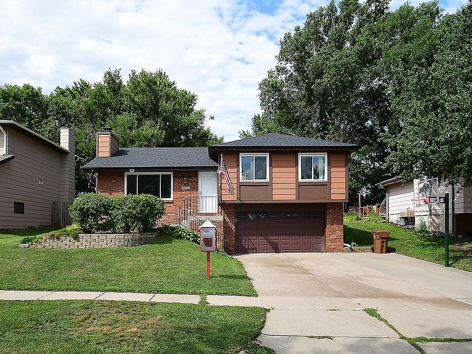 1st image of 6215 Princess Margaret Dr